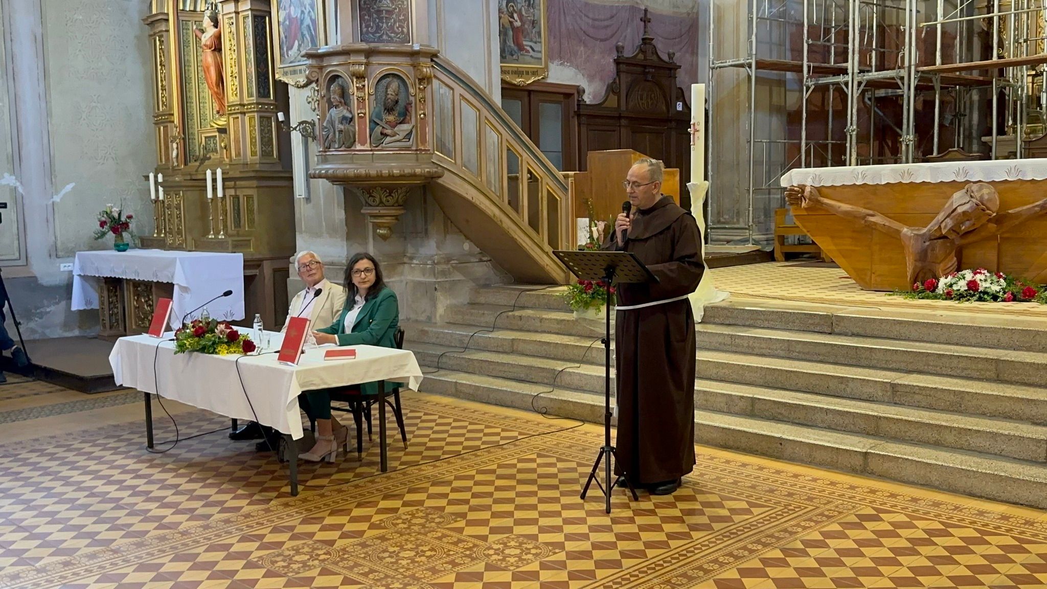 Predstavljena knjiga 'Osmanski dokumenti sutješkog samostana'