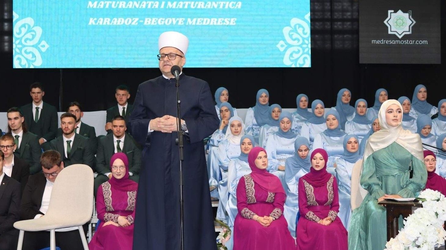 Karađoz-begova medresa svečanom akademijom ispratila 380. generaciju maturanata
