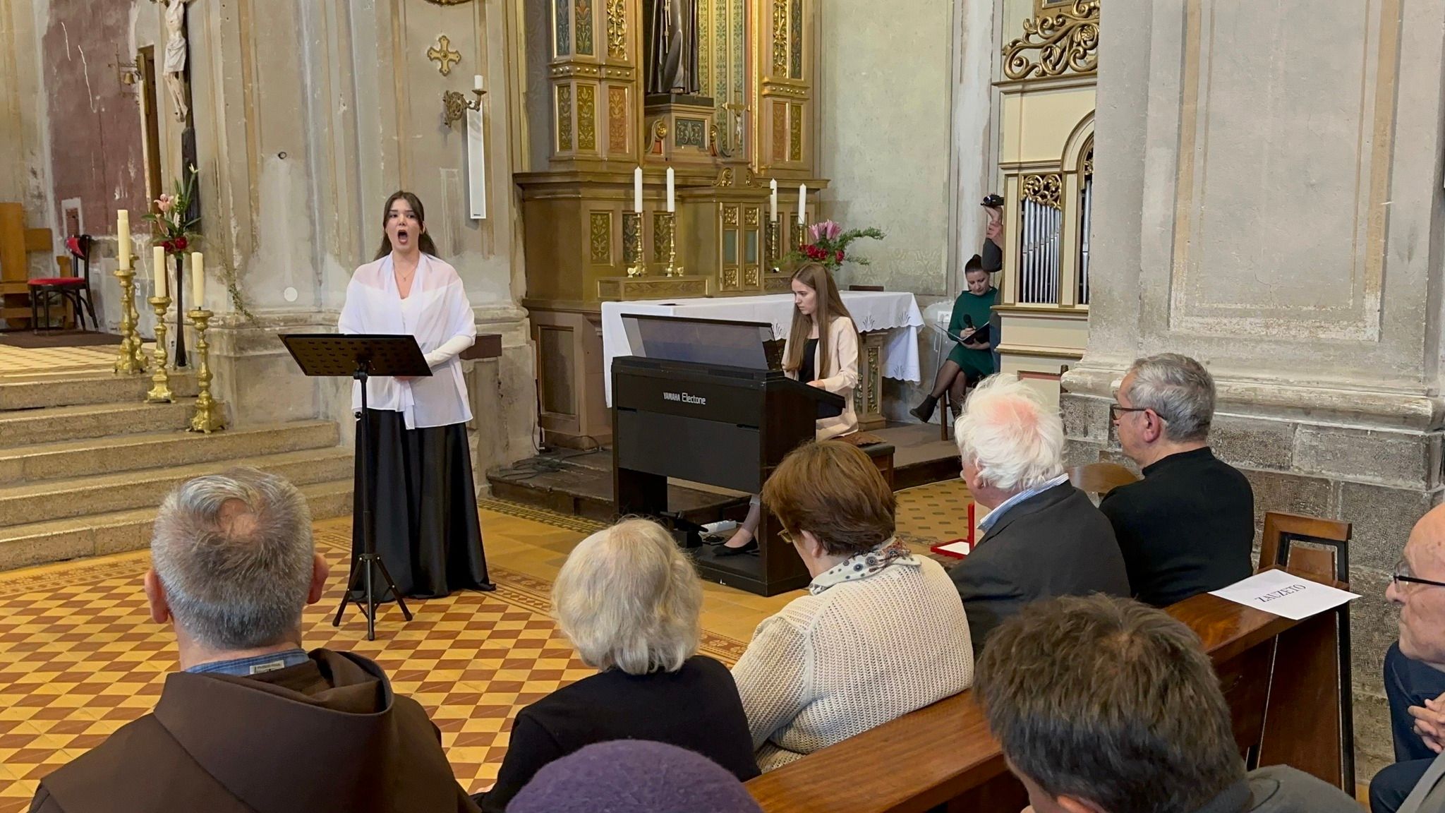 Predstavljena knjiga 'Osmanski dokumenti sutješkog samostana'