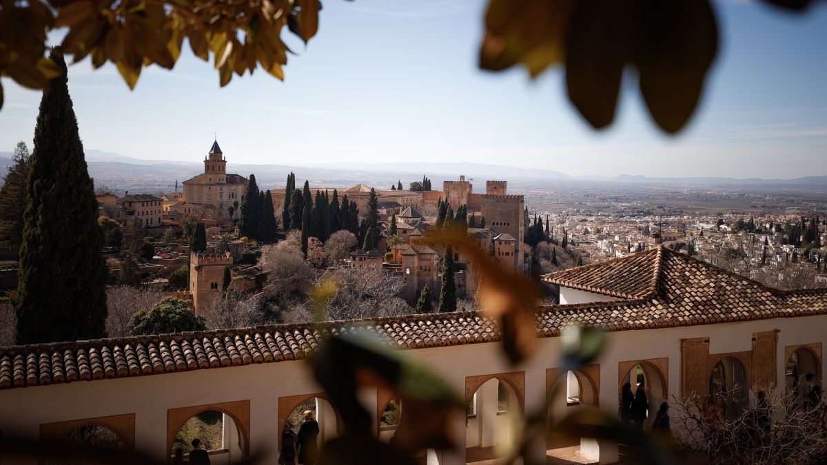 Iako je dugi niz godina prepuštena sudbini i zubu vremena, palata koja je sačuvala svoju jedinstvenu eleganciju 