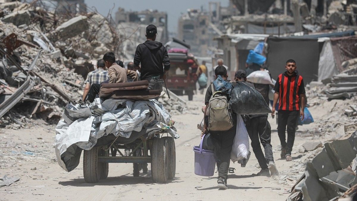 Intenzivno bombardovanje: Izraelski napadi natjerali Palestince na novo raseljavanje