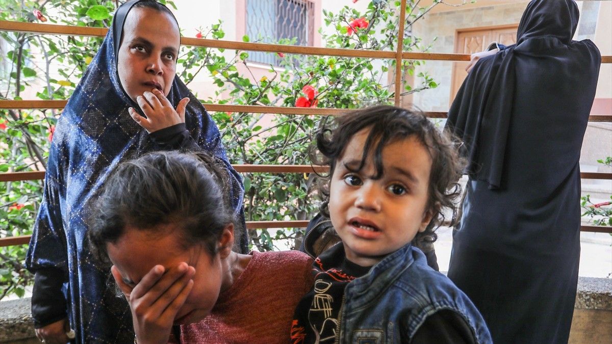 Palestinci se u suzama opraštaju od voljenih koje je Izrael ubio usred genocida u Gazi