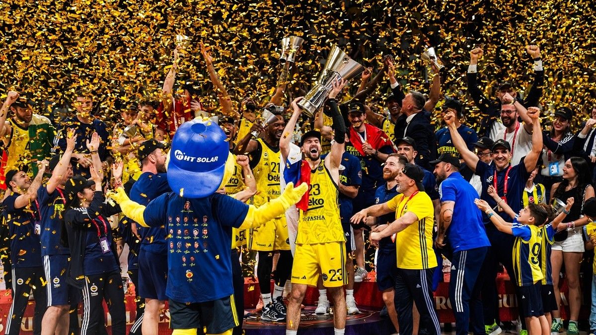 Fenerbahce je novi šampion Evrope!
