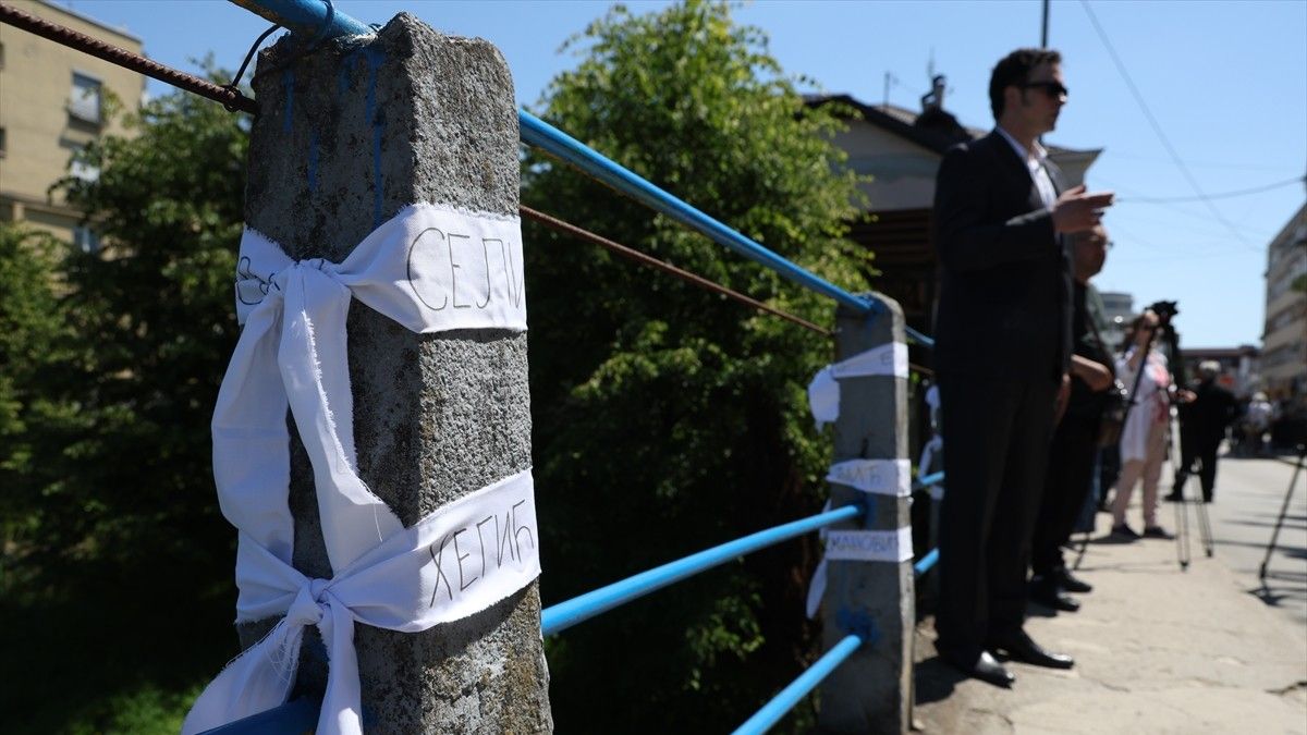 Obilježavanje "Dana bijelih traka" u Prijedoru: Još jedna godina bez spomenika ubijenoj djeci