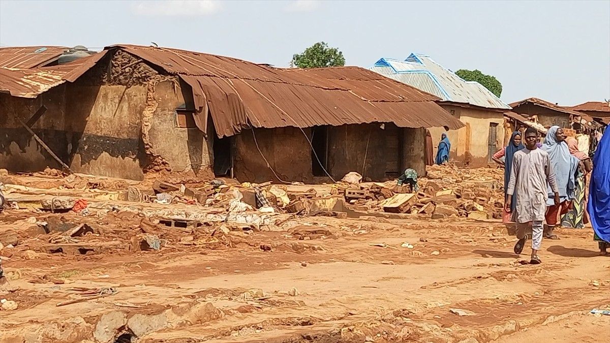 Poplave u Nigeriji usmrtile najmanje 151 osobu, hiljade ljudi raseljeno