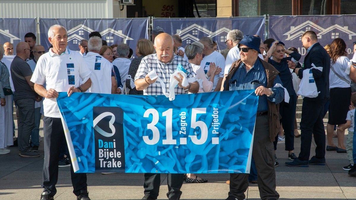 U Zagrebu obilježen Dan bijelih traka u znak sjećanja na prijedorske žrtve
