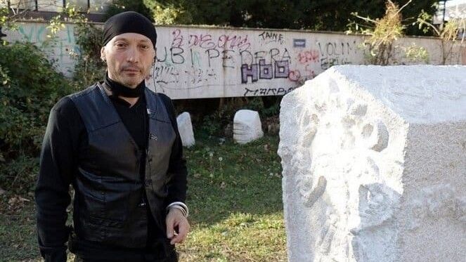 Bh. skulptor Adis Elias Fejzić dao prva lica kralju Tvrtku i banu Kulinu: Ovo je njegova priča