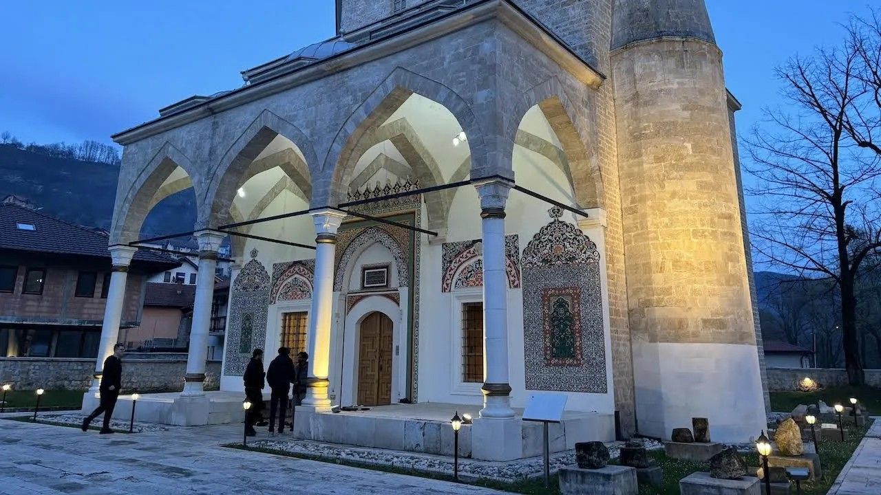 Danas je Dan džamija: Podsjećamo se na porušene islamske objekte tokom ratnih dešavanja
