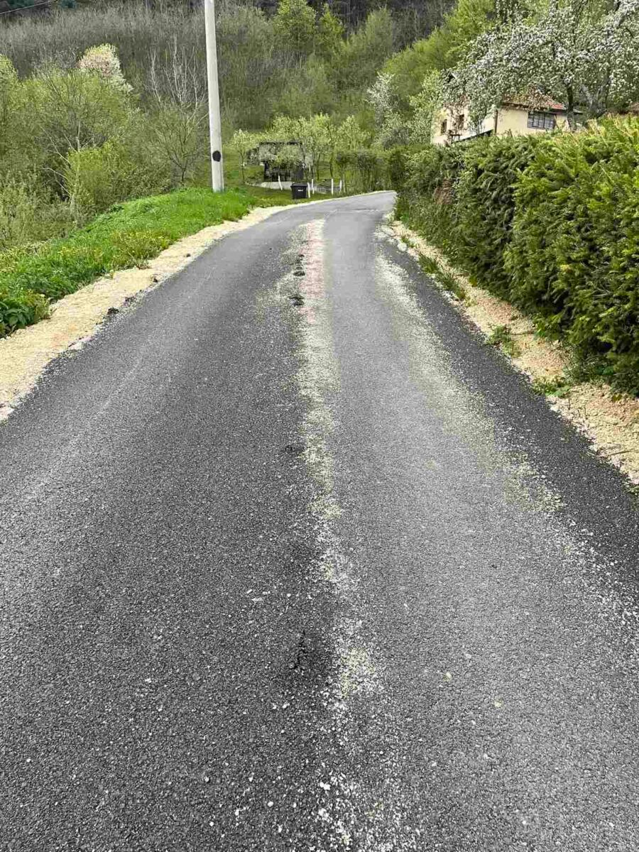 Posebno ih boli činjenica da se nadležne institucije, uključujući Grad Zenicu, za sada ne oglašavaju niti poduzimaju mjere protiv izvođača radova