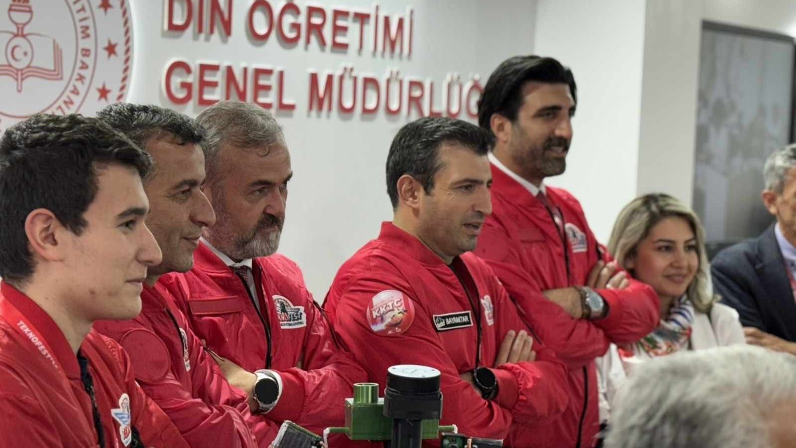 Njegov rad je podstakao osjećaj ponosa i mogućnosti, ne samo u Turskoj, već i širom svijeta
