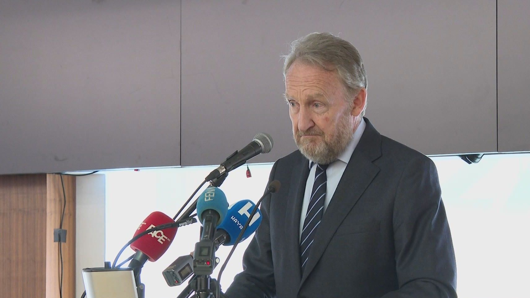 Angažman žena u politici često izgleda kao pitanje trenda, ali je to zapravo društveni napredak.