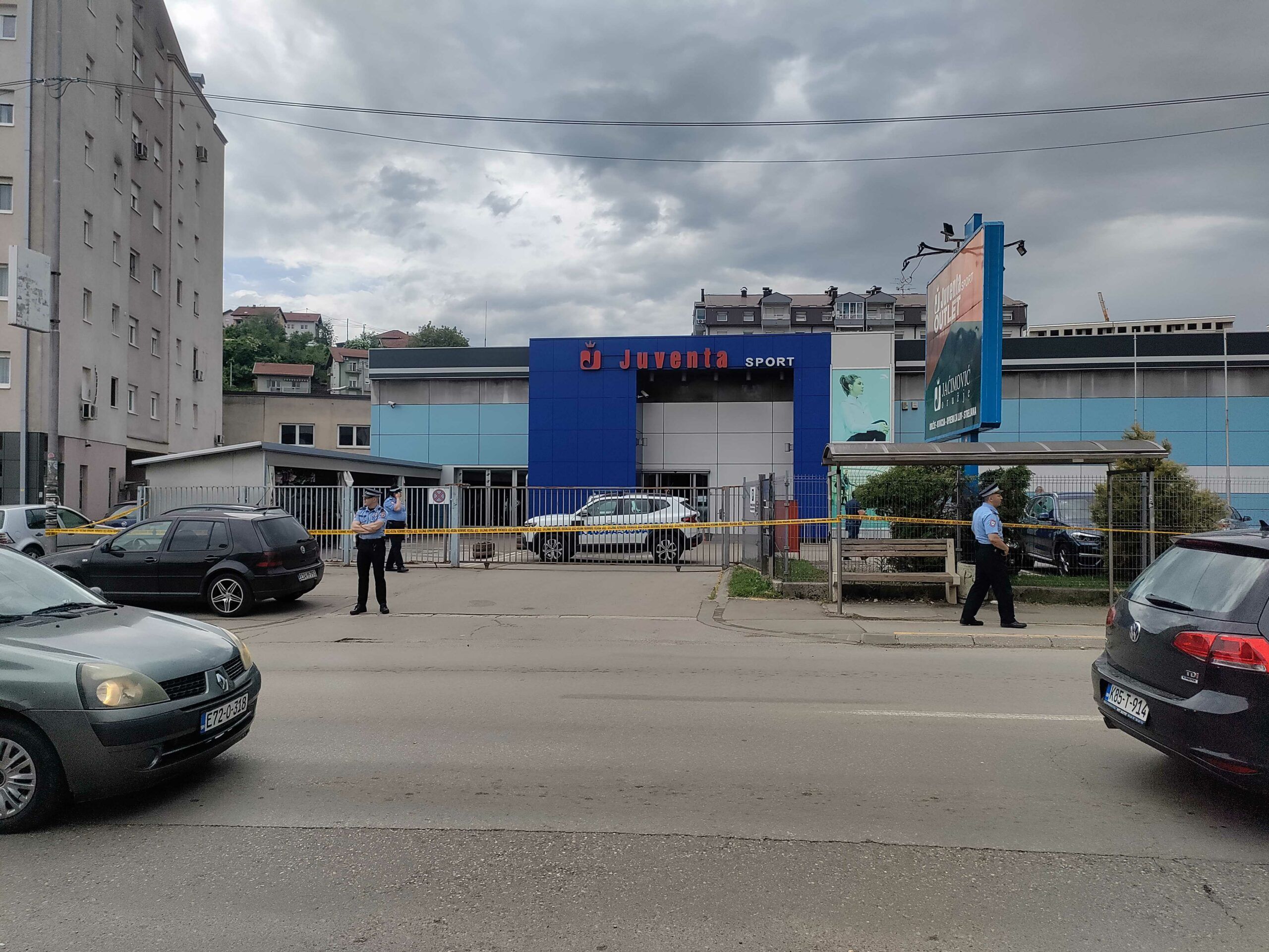 Danas se u Banjoj Luci desilo brutalno ubistvo, a ovo su prve fotografije sa mjesta zločina.