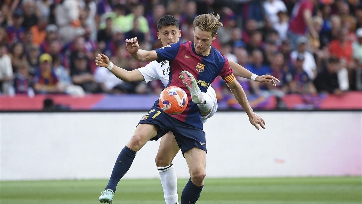 Barcelona je ovom pobjedom tri kola prije kraja stekla prednost od sedam bodova 