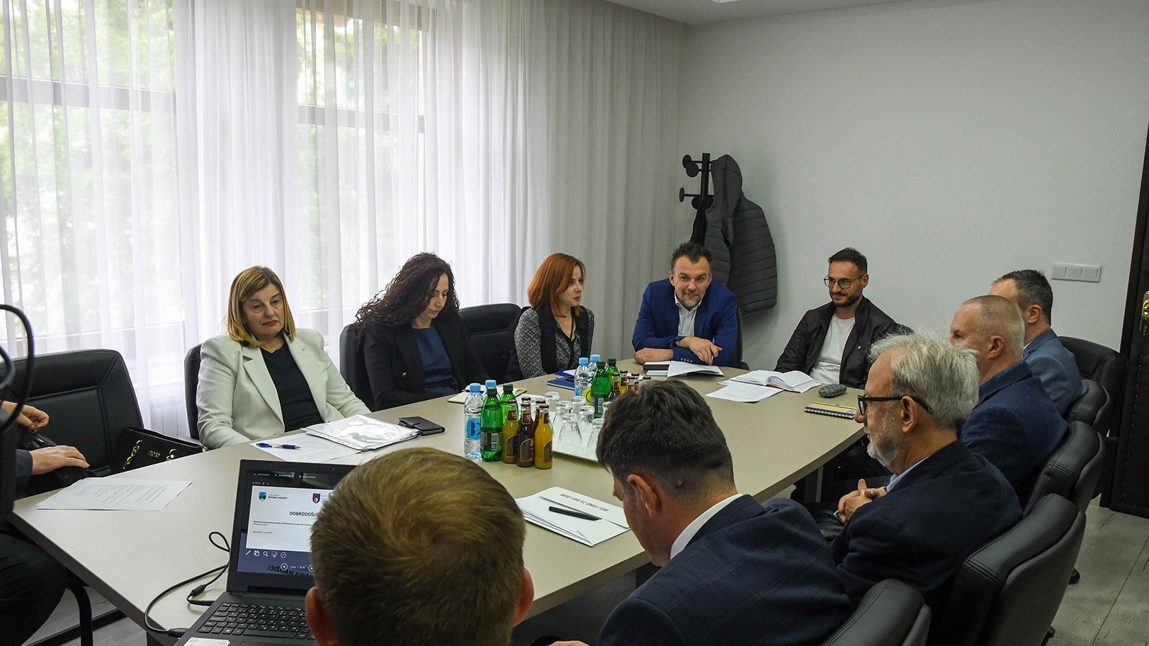 Čomor izrazio nadu da će biti potpisan aneks sporazuma o utopljavanju zgrada u ulici Zlatnih ljiljana