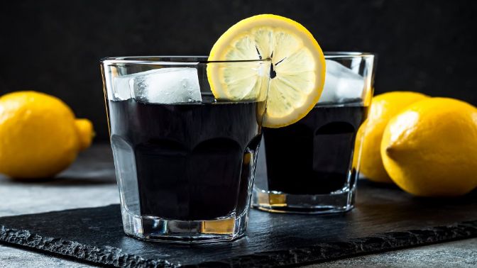 Crni napitak postaje veoma popularan širom planete jer je efikasan u izbacivanju toksina, sagorevanju masnih naslaga oko stomaka i čišćenju crijeva.