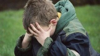 Tiha snaga preživjelih: Pet suptilnih znakova teškog djetinjstva