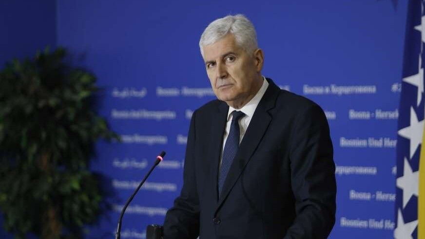 Kojović priznao javnosti: O Dodiku imali romansirano mišljenje, Čović – spletkaroš, zavlači ljude