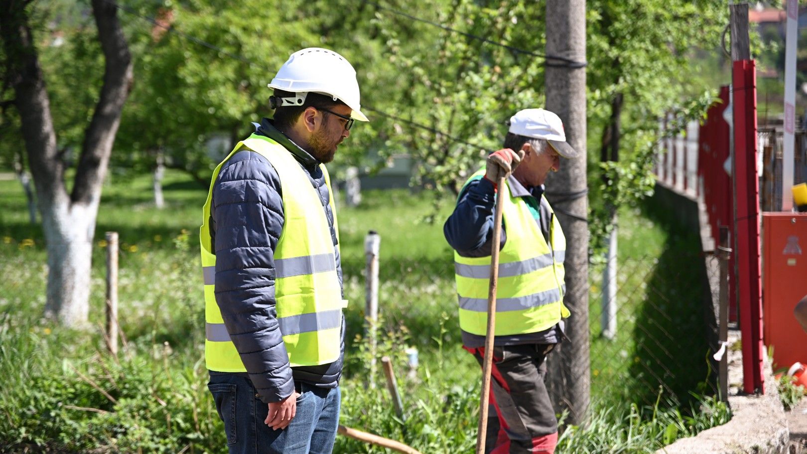 Izgradnja saobraćajnice sa javnom rasvjetom u poslovnoj zoni Bačići
