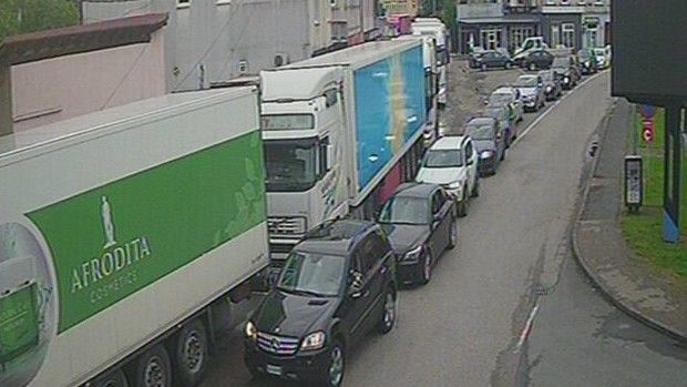 Kolona vozila na graničnom prijelazu Bosanska Gradiška: Radovi na nekoliko puteva u BiH