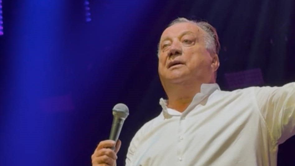Halid dolazi da vas ponovo osvoji i da još jednom dokaže zašto je njegova muzika bezvremenska