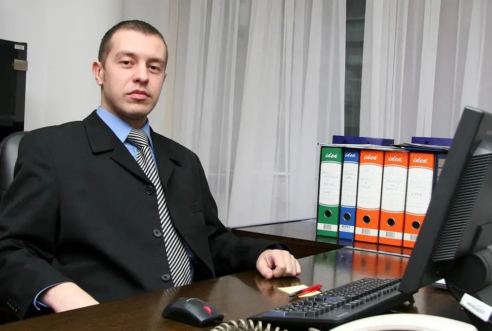 Dok građani jedva preživljavaju, Vlada Federacije BiH slavi uspjehe koje niko ne vidi