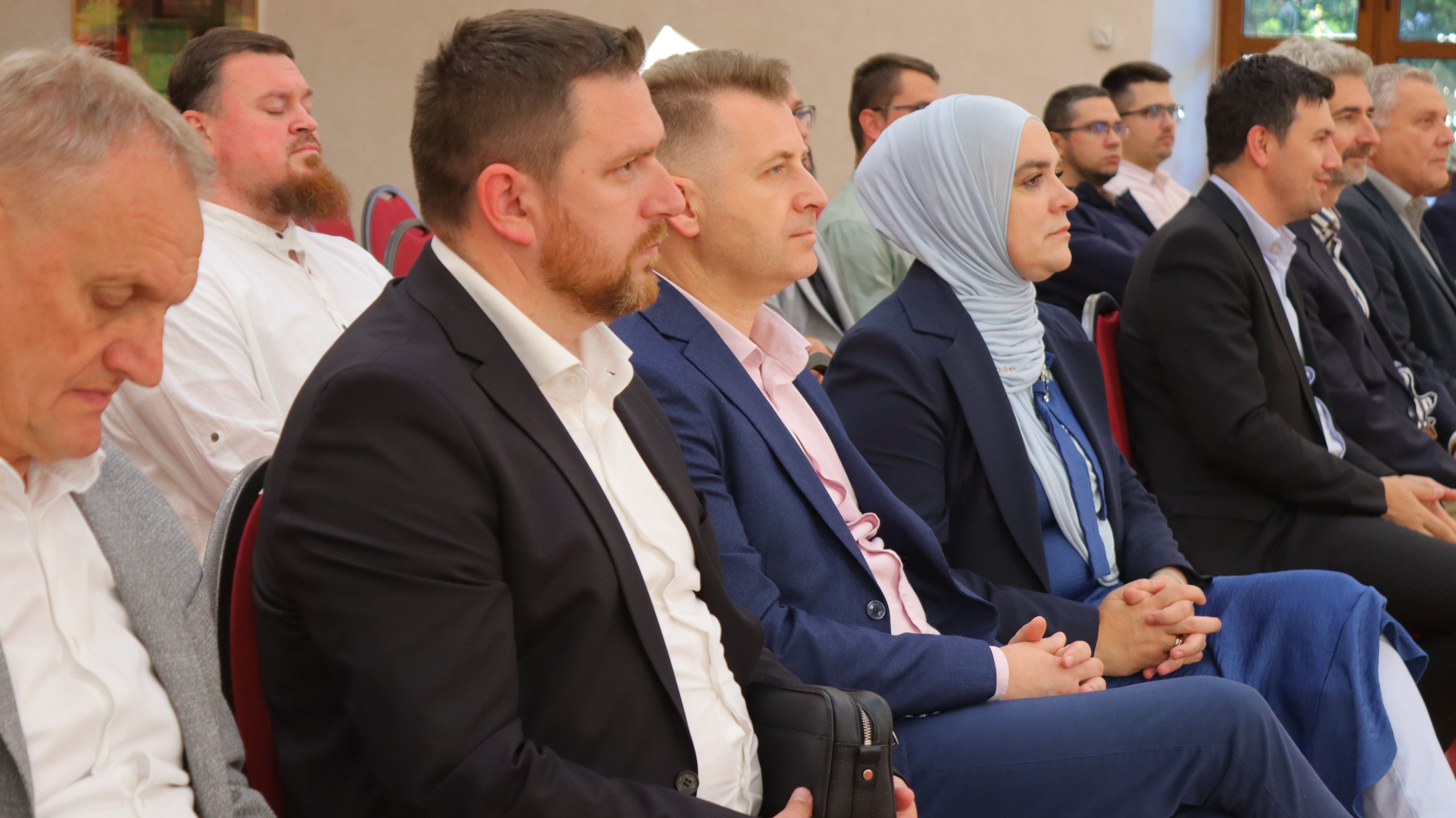 Predstavljen Zbornik radova o 'Zeničkoj rezoluciji': Priča o ljudskoj gesti koju propagira islam
