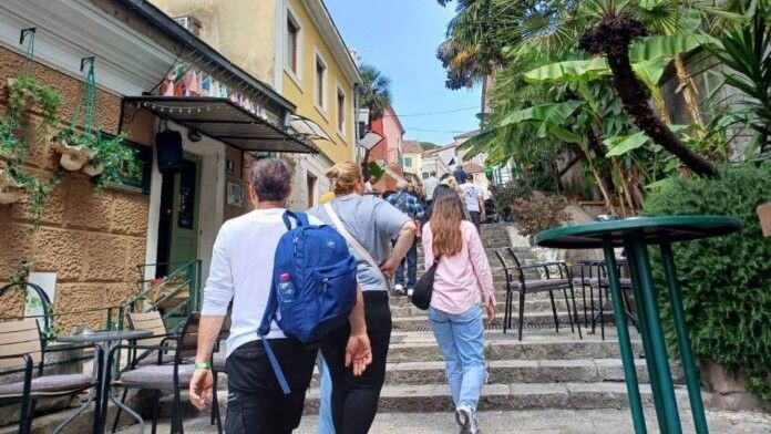 U Turističkoj organizaciji (TO) Herceg Novi ne očekuju da će odmah zaživjeti izletnička taksa