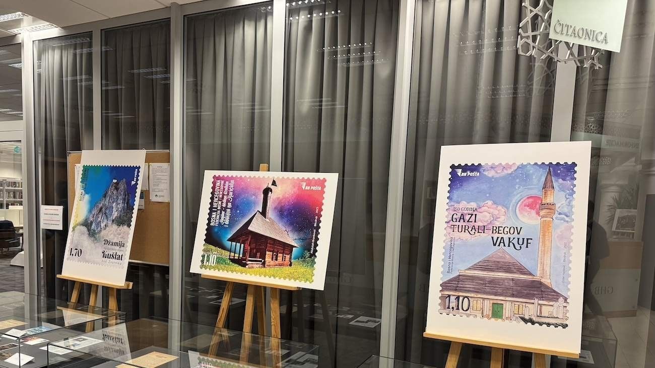 Otvorena izložba 'Bosanske džamije na poštanskim markama i starim fotografijama'
