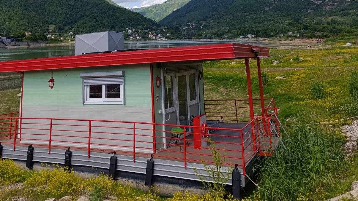 Sezona nije ni počela, a turizam na Jablaničkom jezeru već uništen? Šta se dešava sa ovim draguljem