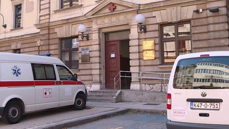 U Javnoj ustanovi Dom zdravlja Kantona Sarajevo (DZKS) ne stišava se bura oko rada nedjeljom jer radnici smatraju da je nezakonit.