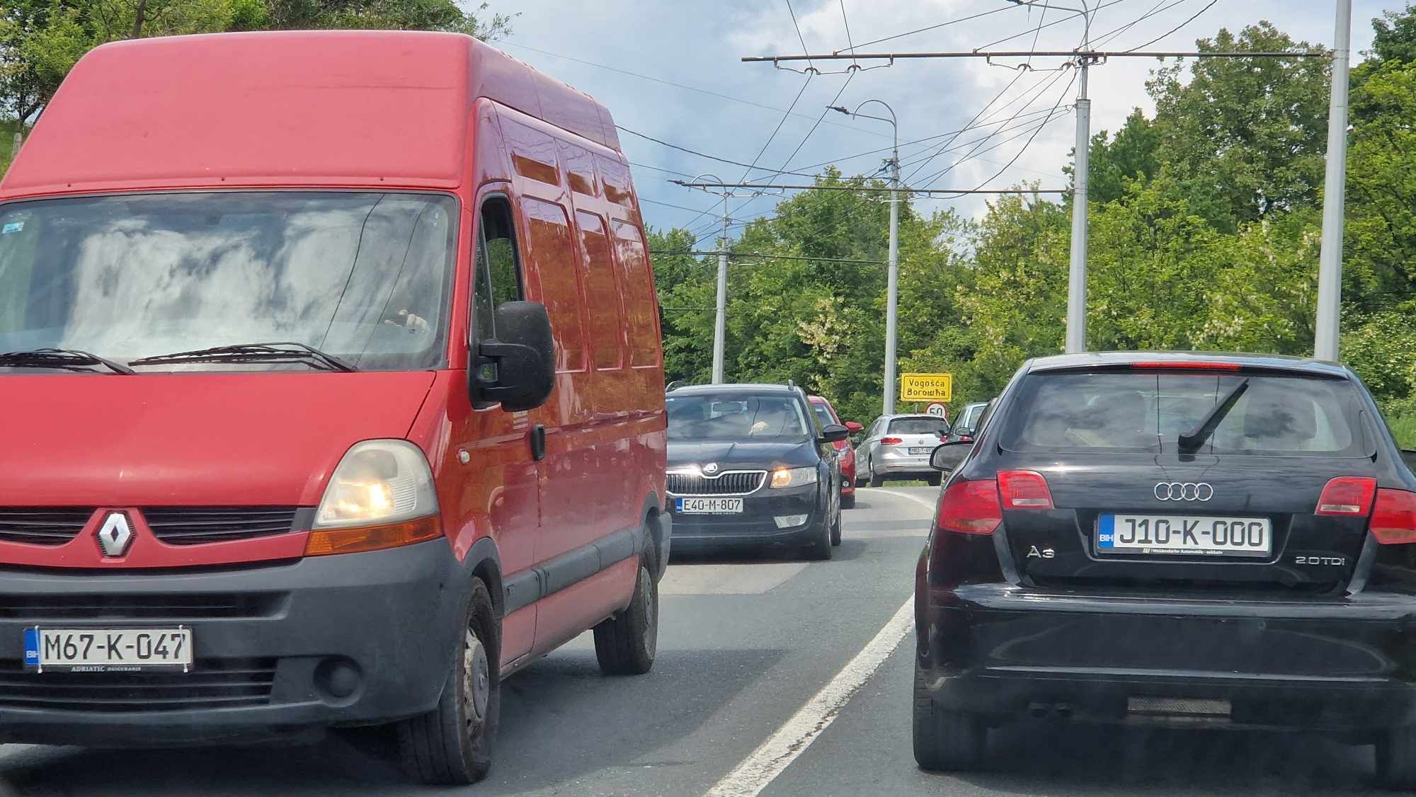 Trolejbuski haos kod Sarajeva: Štetin projekat koji je zaglavio u koloni!