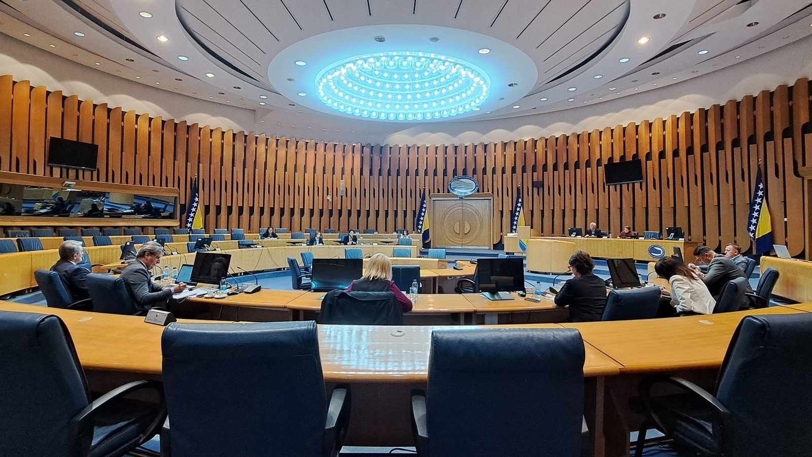 Zora Vidović, ministrica finansija bh. entiteta RS, Komisiju je obavijestila u zakonskom roku da nije u mogućnosti da se odazove pozivu