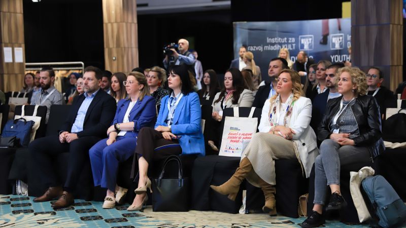 Fokus je stavljen na održivost omladinskog rada, važnost saradnje sa drugim akterima, ali i pitanje kako nastaviti ulagati u omladinski rad i kreirati njegovu budućnost