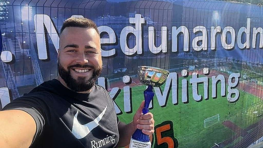 Pezer najavljuje da će 24. maja nastupiti u njemačkom Halleu, a, vrlo vjerovatno, 21. maja i na mitingu u Estoniji