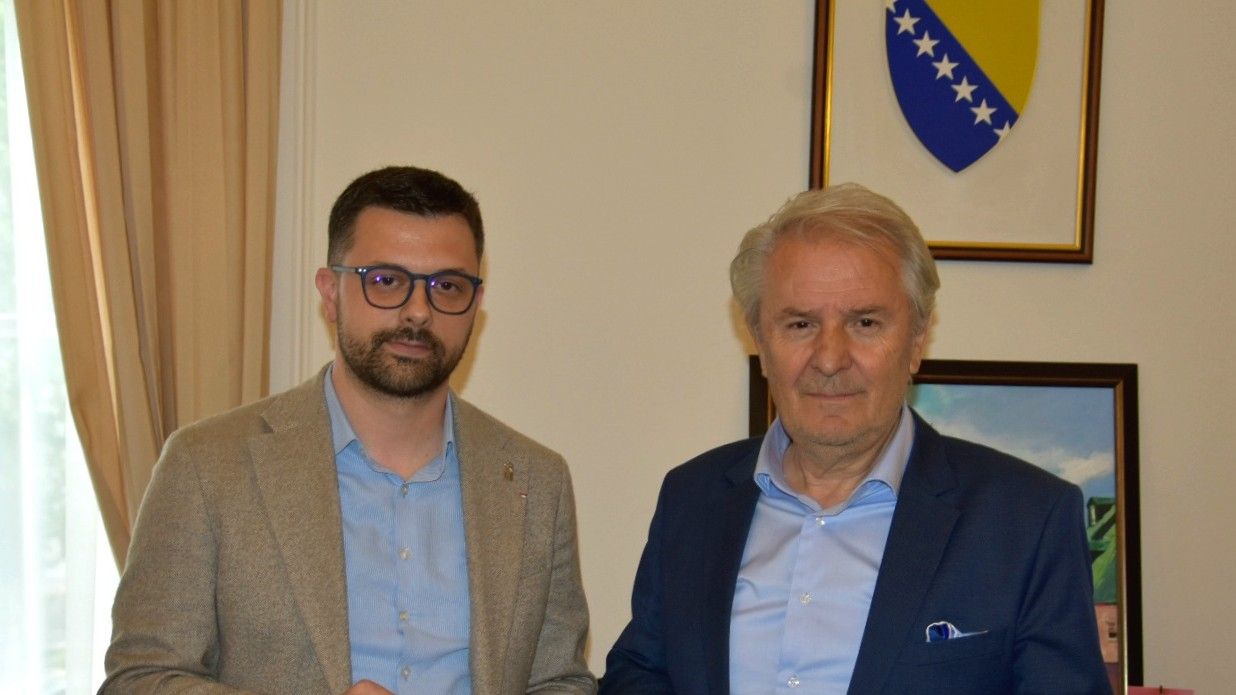  Istakao je da je sport jedan od ključnih faktora zdravog razvoja djece i omladine, te naglasio da institucije moraju snažno podržavati ovakve inicijative