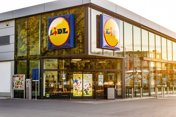 Pucnjava se desila u 12.20, a rafali su su ispaljeni iz auta                  