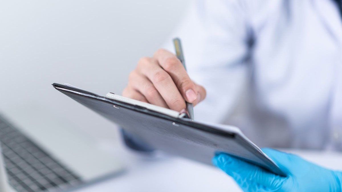 Dolaskom policijskih službenika, muškarac se smirio, a dalje mjere protiv njega poduzet će nadležne institucije