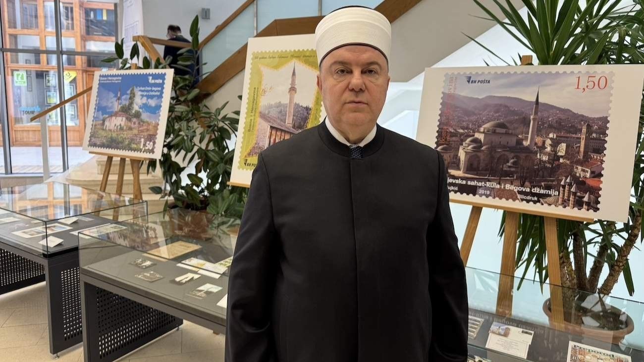 Otvorena izložba 'Bosanske džamije na poštanskim markama i starim fotografijama'
