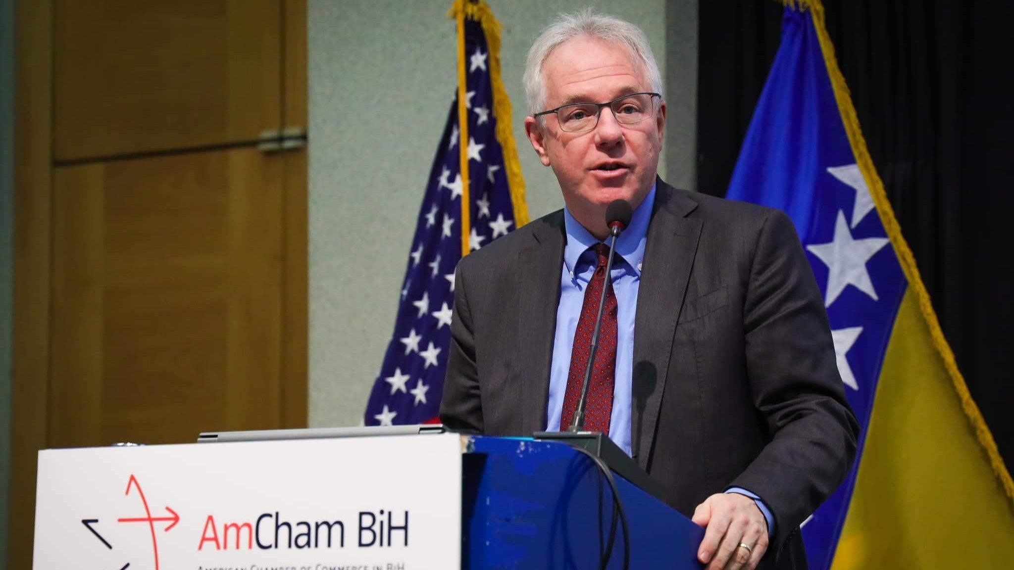 Poručio je da ako se zemlja raspadne, vjerovatno neće biti sporazumnog razdvajanja