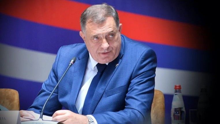 Muhasilović: Trojka se dobro potrudila da normalizuje krizu u BiH, Dodik je tigar od papira