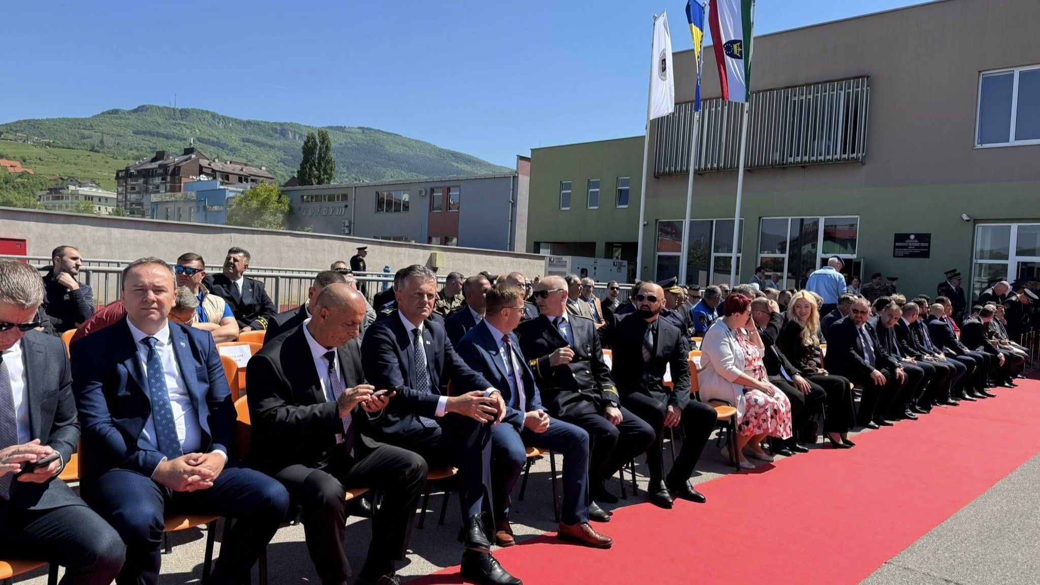 Tokom svečane ceremonije dodjeljena su mnogobrojna priznanja i nagrade pojedincima i kolektivima.