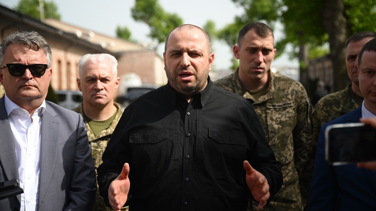 Trenutno smo postigli dogovor o razmjeni 1.000 zarobljenika s obje strane, datum razmjene je već utvrđen, ali ga trenutno ne mogu otkriti, rekao je ukrajinski ministar odbrane 