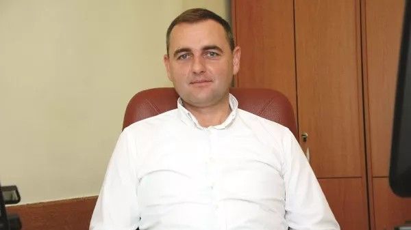 I dok je mladih ljudi poput Mirsada, Mervana, Đulage i drugih znanih i neznanih na prostorima manjeg bosanskohercegovačkog entiteta, ovdje će biti i Bosne... 