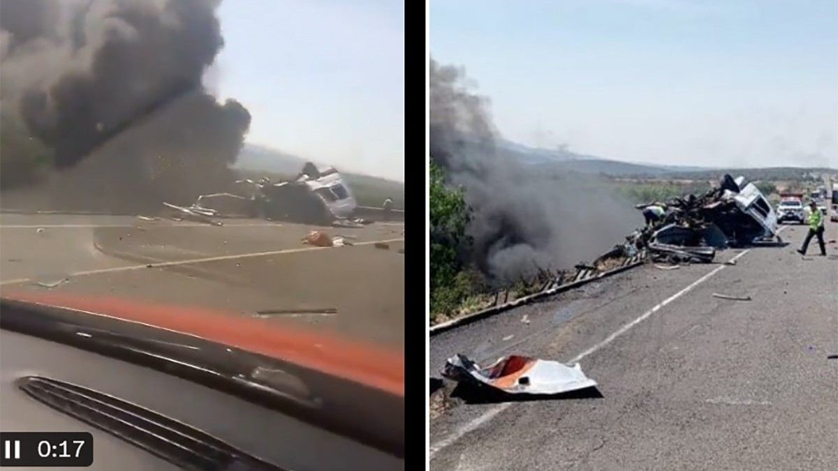 Mediji javljaju da se kamion nakon sudara srušio u provaliju, potom se zapalio.