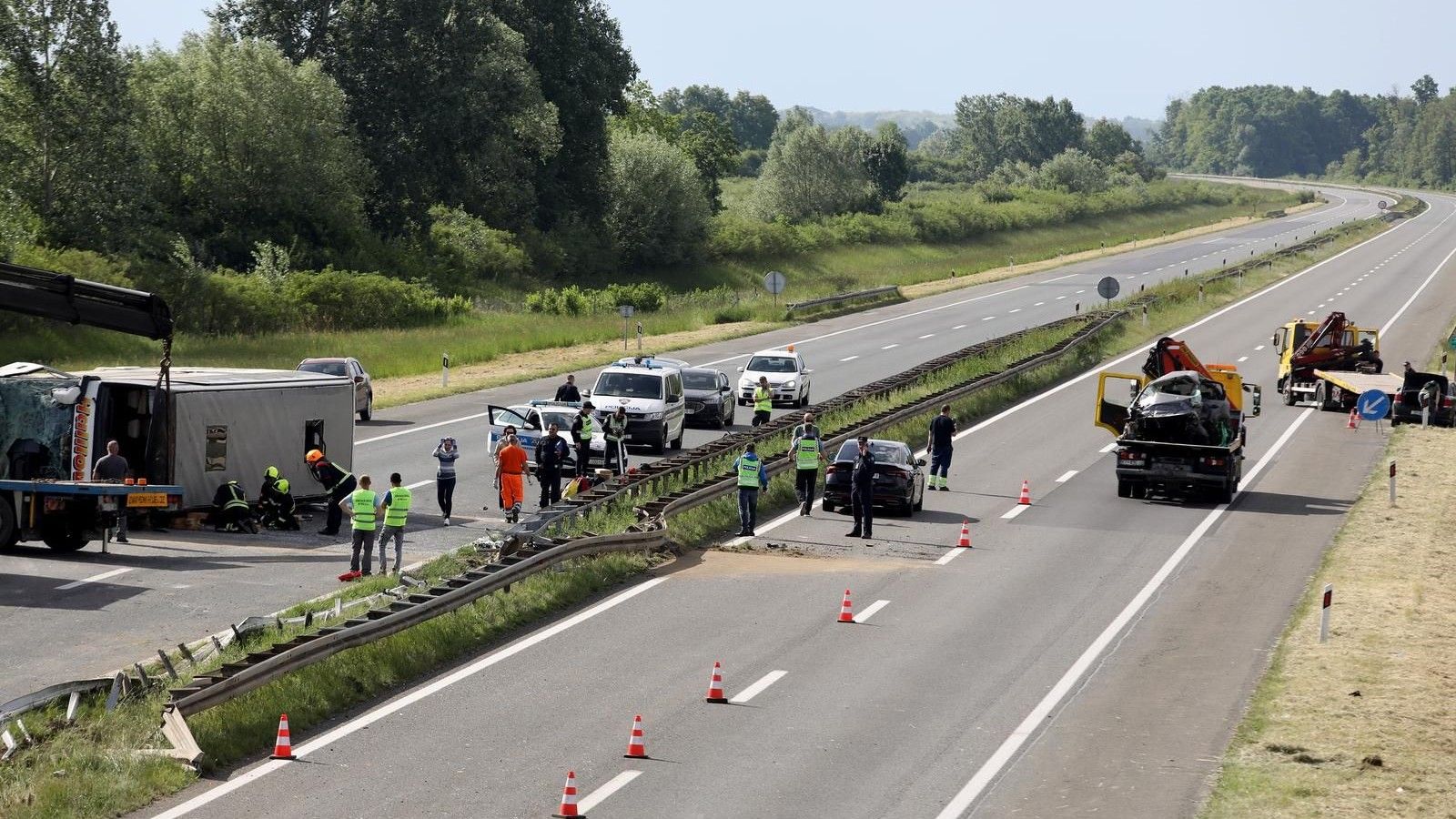 Na teret im se stavlja izazivanje nesreće u cestovnom saobraćaju iz nehata