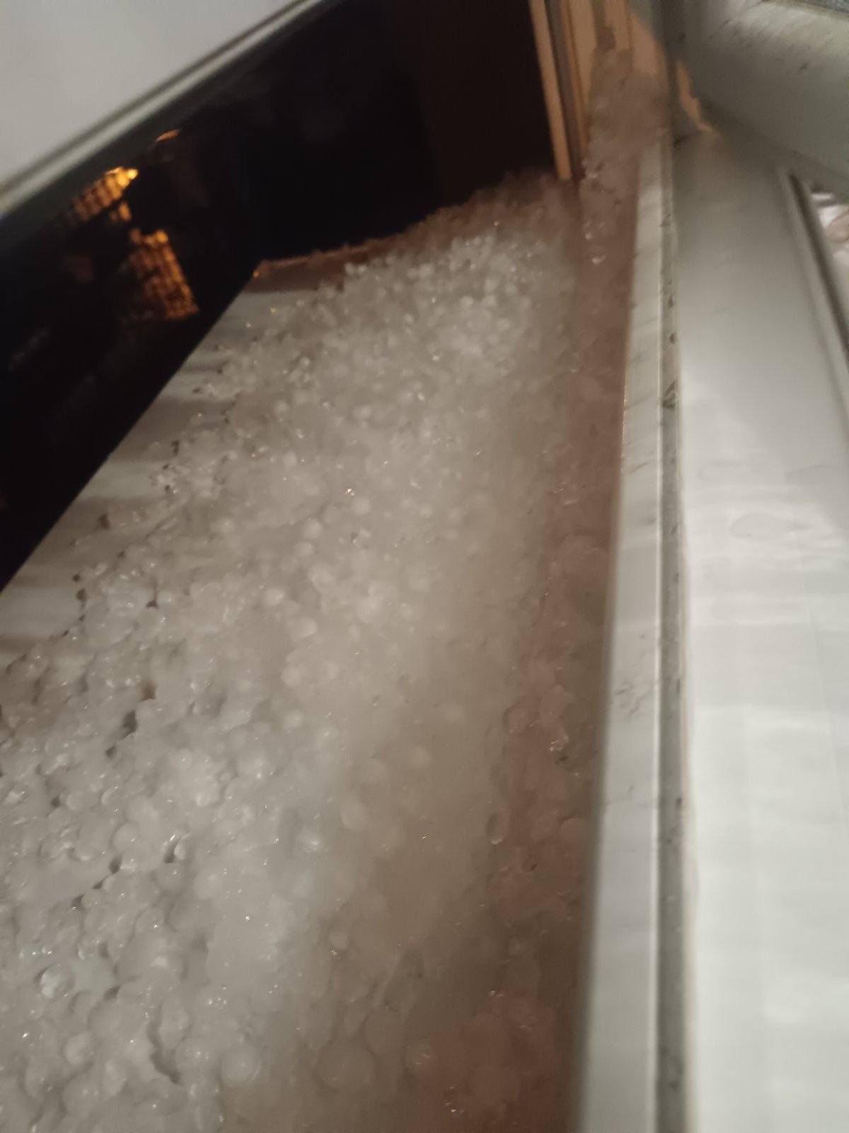 Građanima se savjetuje da budu oprezni i da prate razvoj situacije