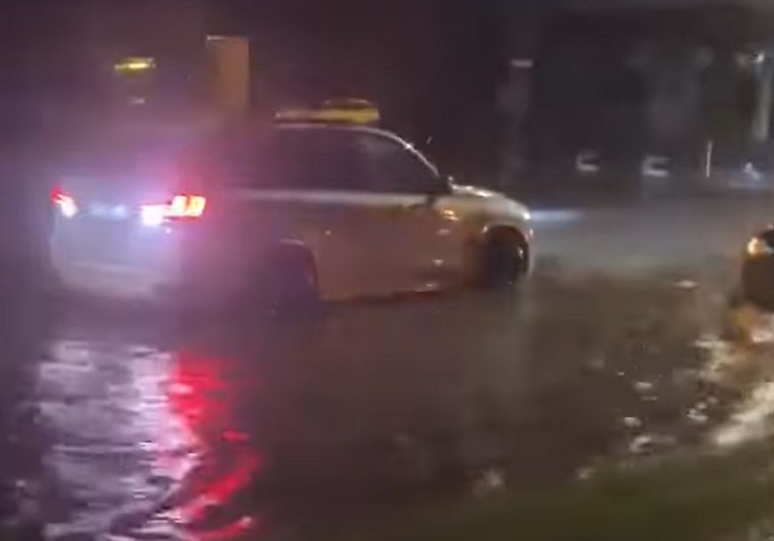 Građanima se savjetuje da budu oprezni i da prate razvoj situacije