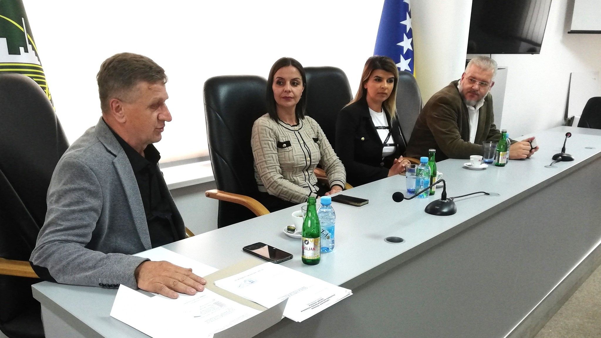 Načelnik se, sa divljenjem, prisjetio otpora koji su naši heroji pružili agresoru i herojstva koje su kao najbolji među najboljima tada pokazali. 