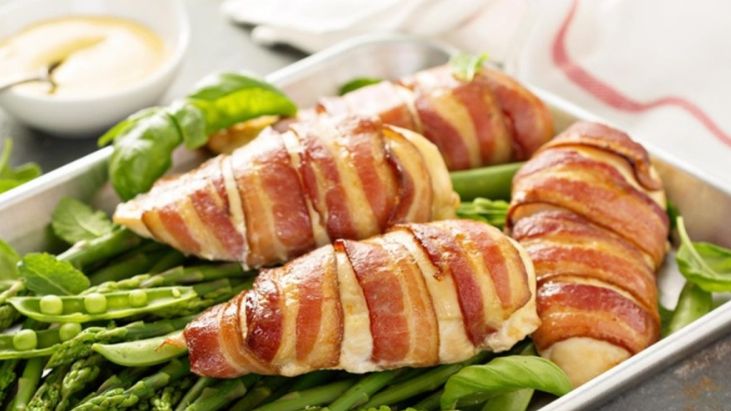 "Zamotana" u suho meso čini odličan spoj okusa, a gotova je za samo pola sata.