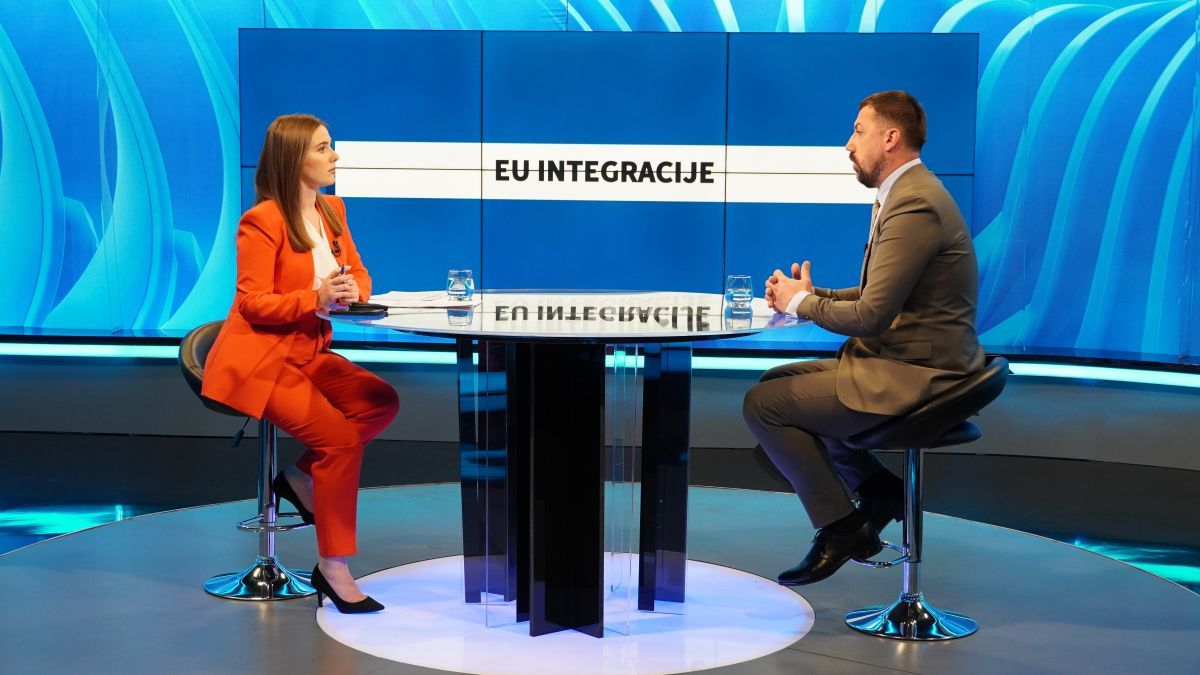 EU ne odobrava vanjsku politiku Srbije, BiH u puno boljoj poziciji: Plakalo u DDBiH o regionu